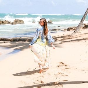 Meet your Posher, Hillary